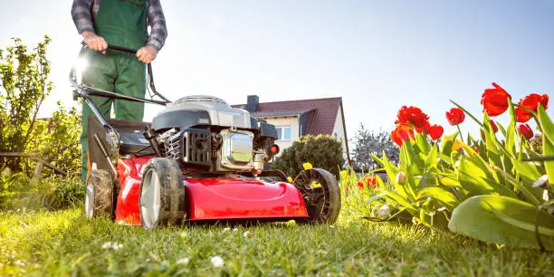 Lawn Mowing in Hartford, CT