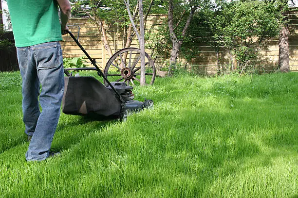 Reliable Lawn Mowing in Hartford, CT